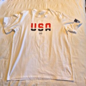 Under Armour mens's size XL loose fitting white short sleeve shirt USA logo GUC